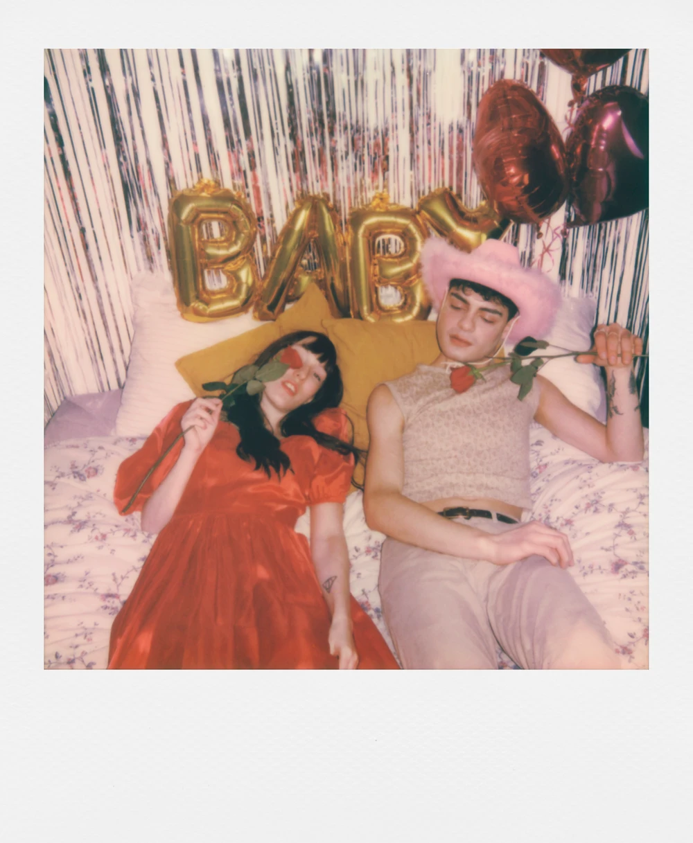 Polaroid Now Instant Camera Generation 3 - MoMA Edition - Image 2